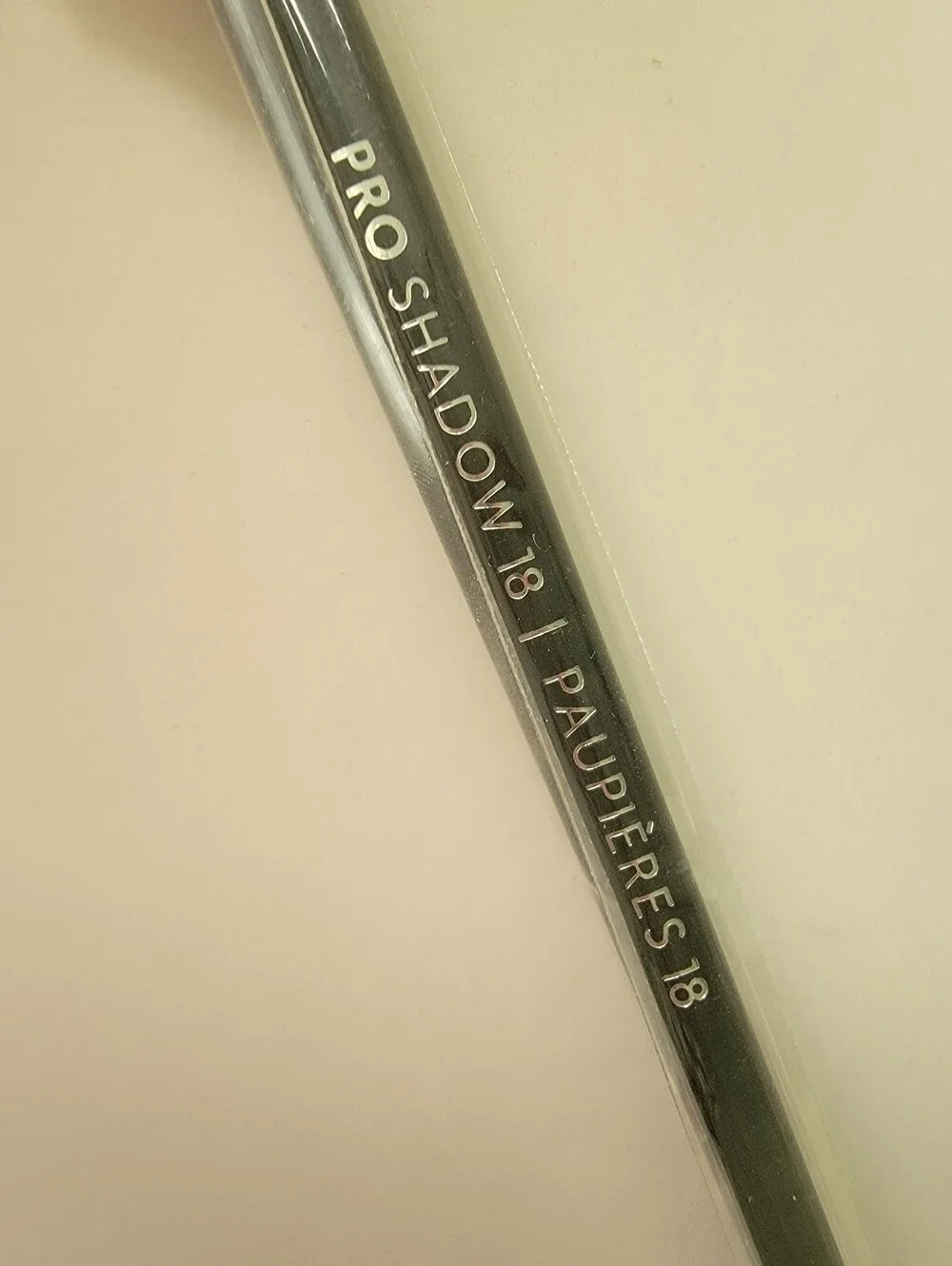 SEPHORA COLLECTION Pro Shadow Brush #18
